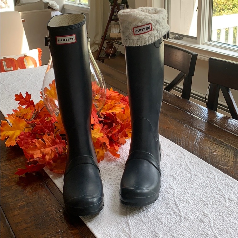Hunter rain boots with inserts or with out